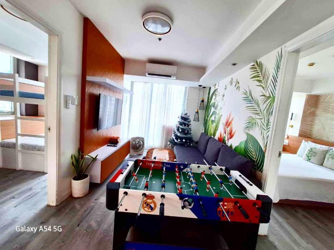 Manila Urban Resort At Azure Extérieur photo