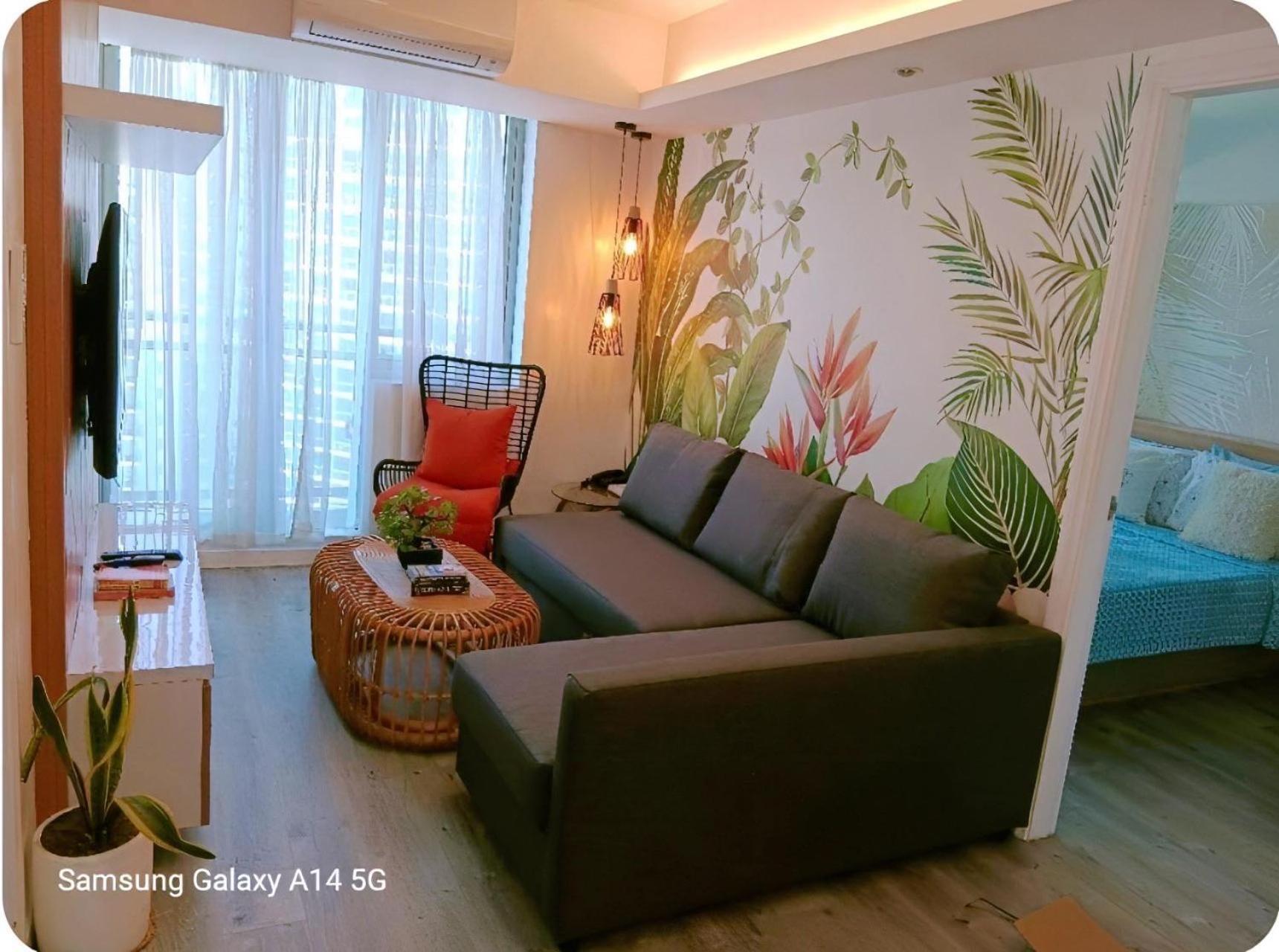 Manila Urban Resort At Azure Extérieur photo