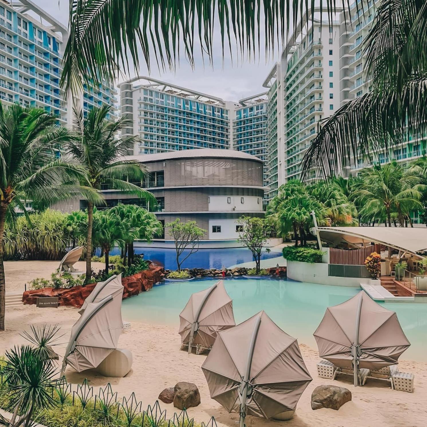 Manila Urban Resort At Azure Extérieur photo